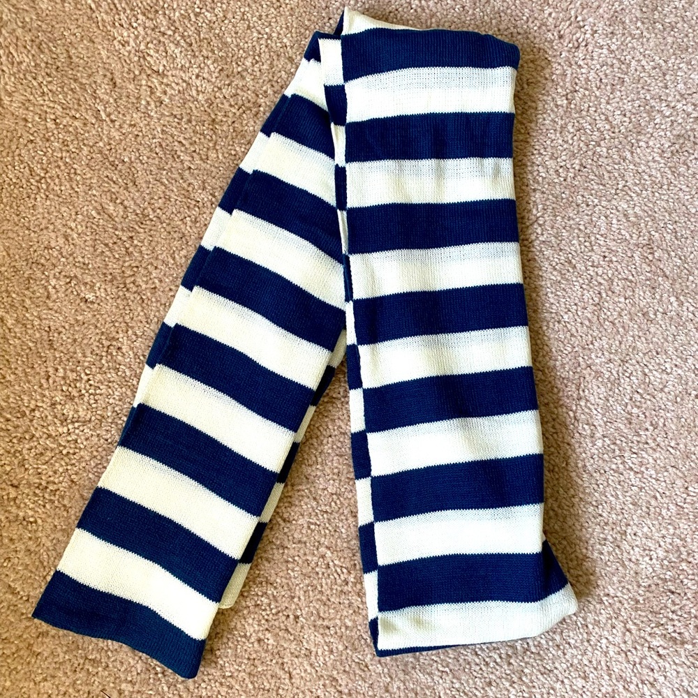Stripped Scarf
